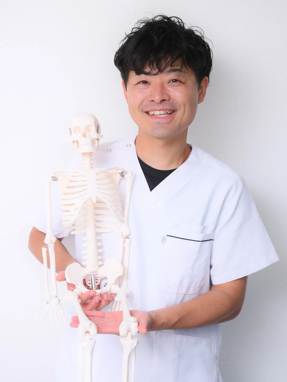 整体サロンAsahi 院長 杉本浩平（柔道整復師）